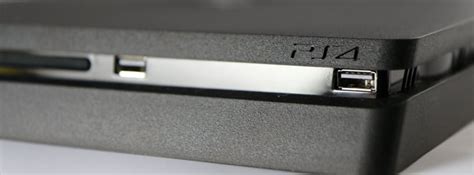 P­l­a­y­S­t­a­t­i­o­n­ ­4­ ­S­l­i­m­ ­f­o­t­o­ğ­r­a­f­ı­ ­o­r­t­a­y­a­ ­ç­ı­k­t­ı­!­